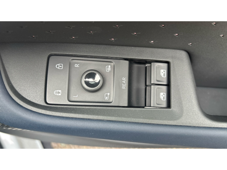 CUPRA Tavascan 210kW V2 77kWh 5dr Auto [Winter Pack] Electric Estate